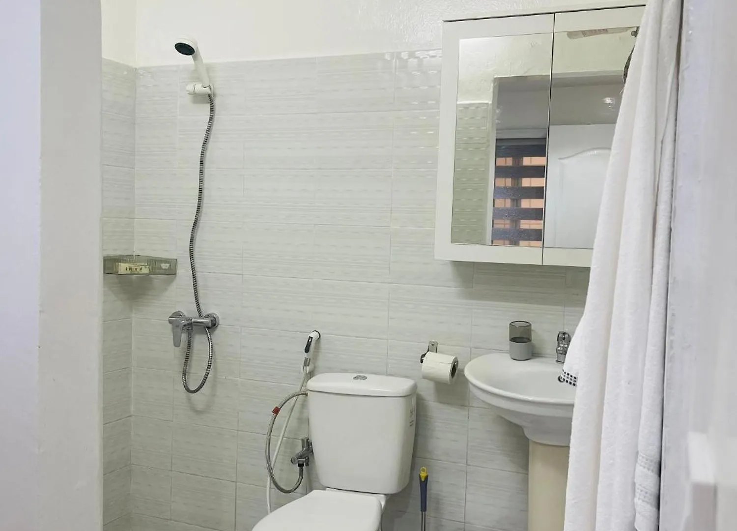 Apartment Furnished Studio In Mermoz Dakar